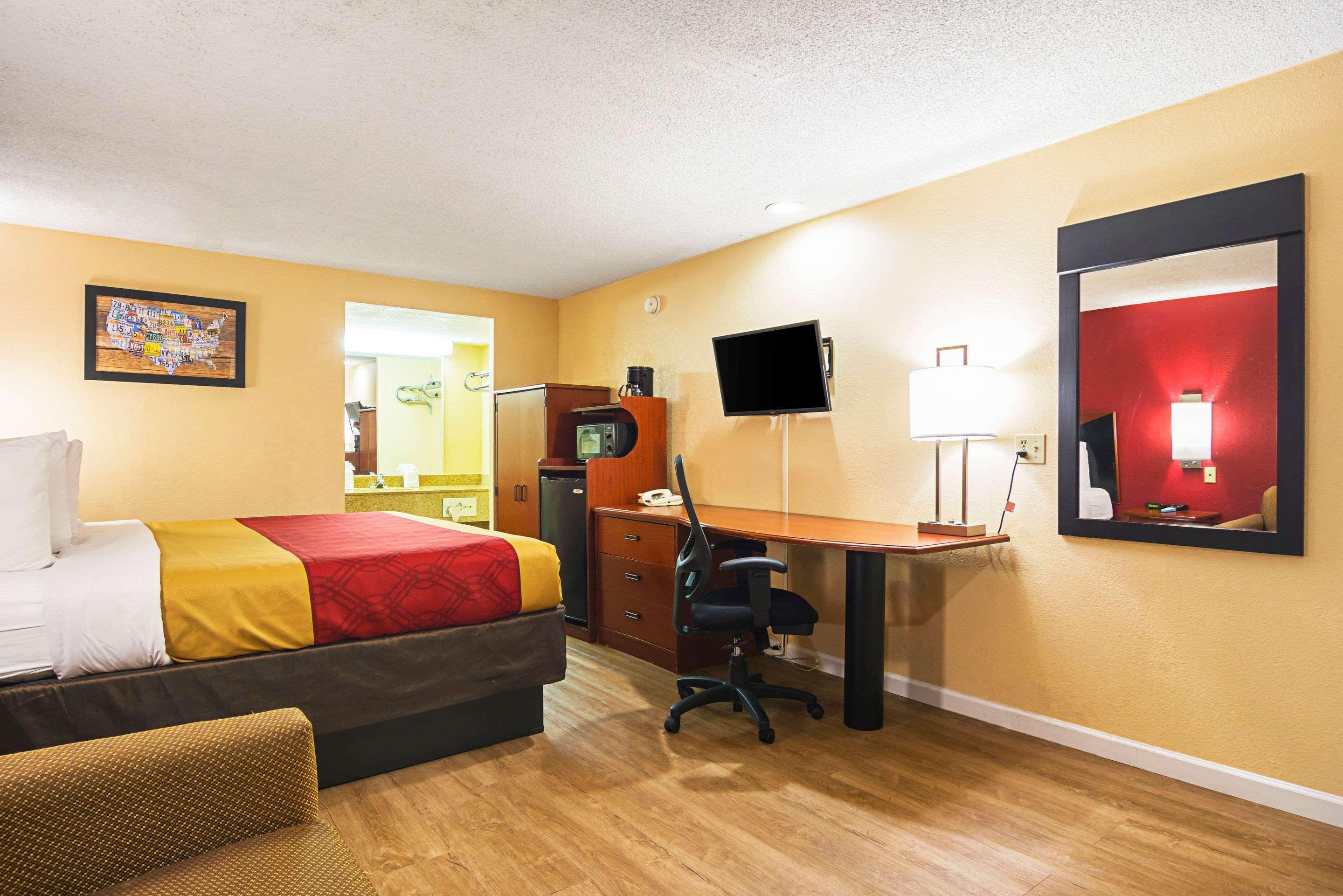 Econo Lodge Oxford Exterior photo
