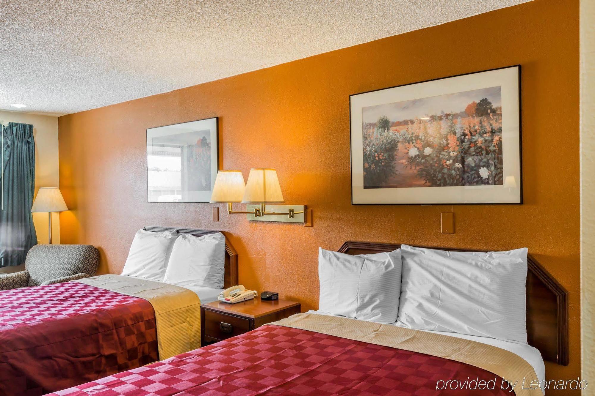 Econo Lodge Oxford Exterior photo