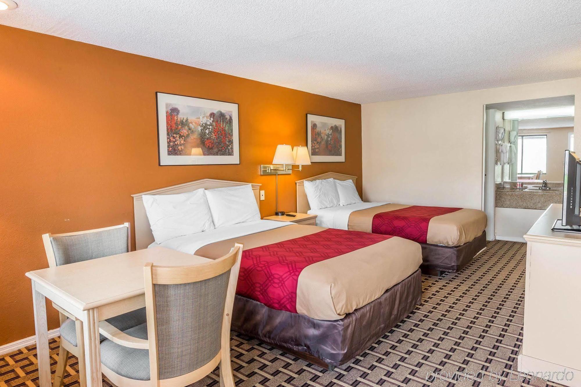 Econo Lodge Oxford Exterior photo